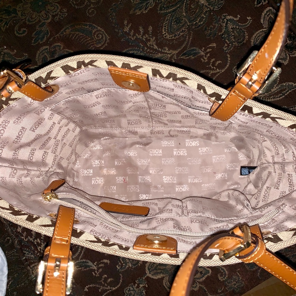 Authentic Mk Purse - image 2